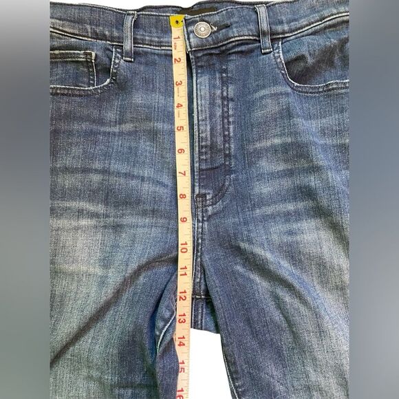 J. Crew Dark Medium Wash Premium Edition High Rise Straight Jeans - Picture 4 of 9